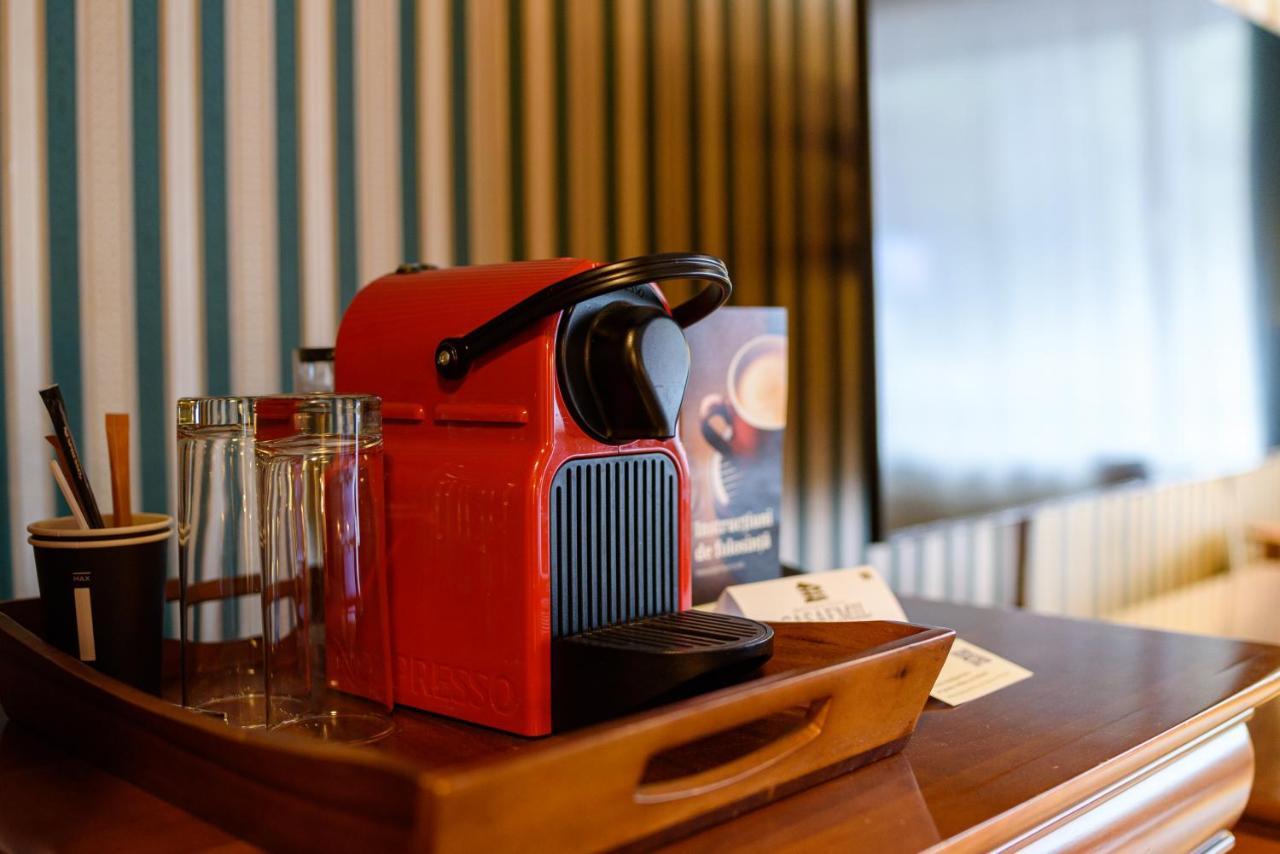 Boutique Hotel Casa Emil 포이아나브라소프 외부 사진