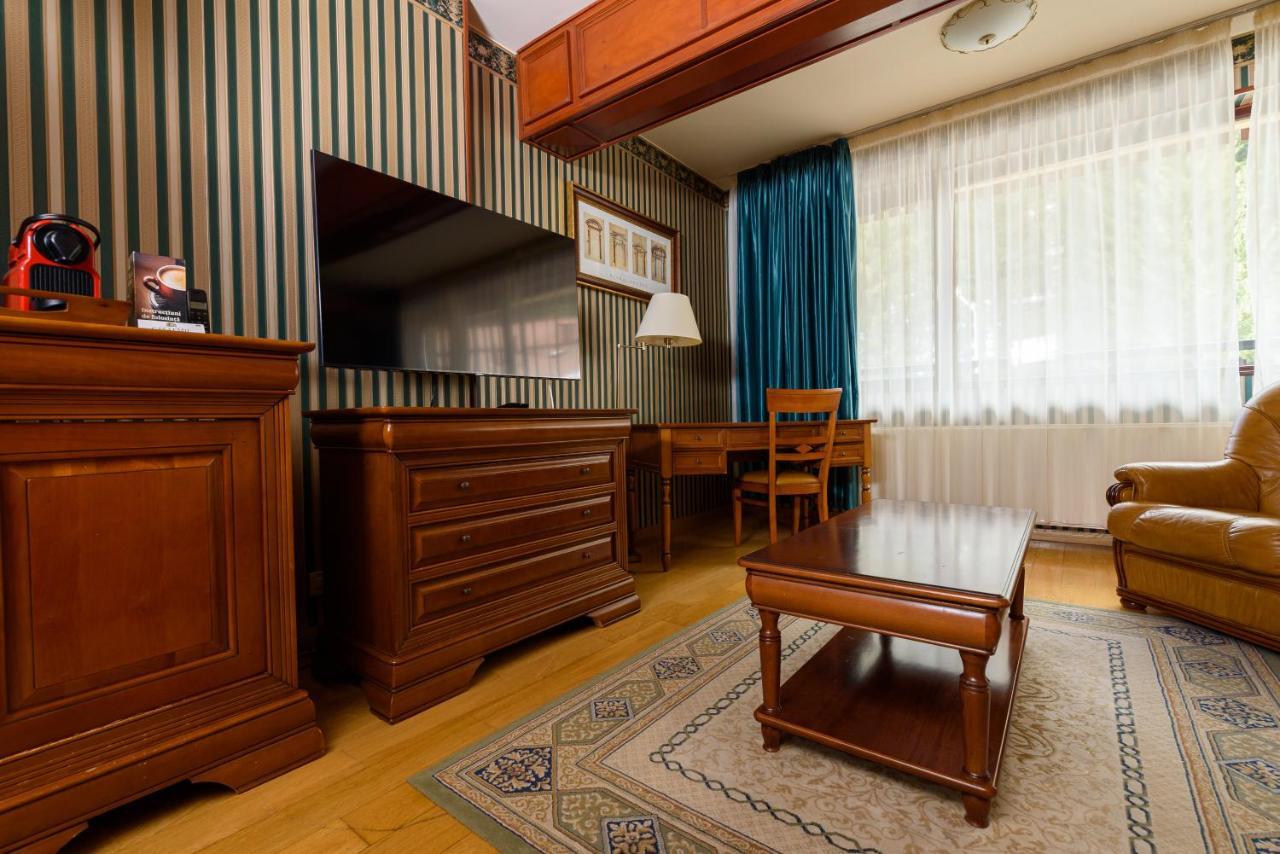 Boutique Hotel Casa Emil 포이아나브라소프 외부 사진