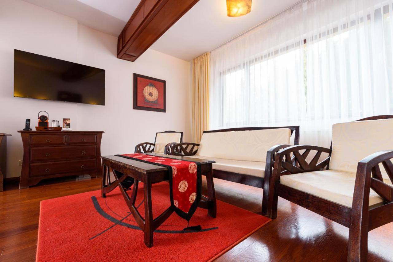 Boutique Hotel Casa Emil 포이아나브라소프 외부 사진