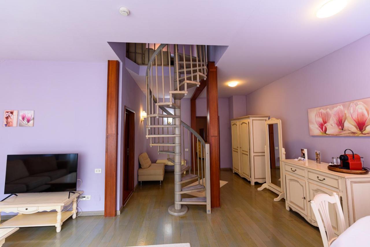 Boutique Hotel Casa Emil 포이아나브라소프 외부 사진